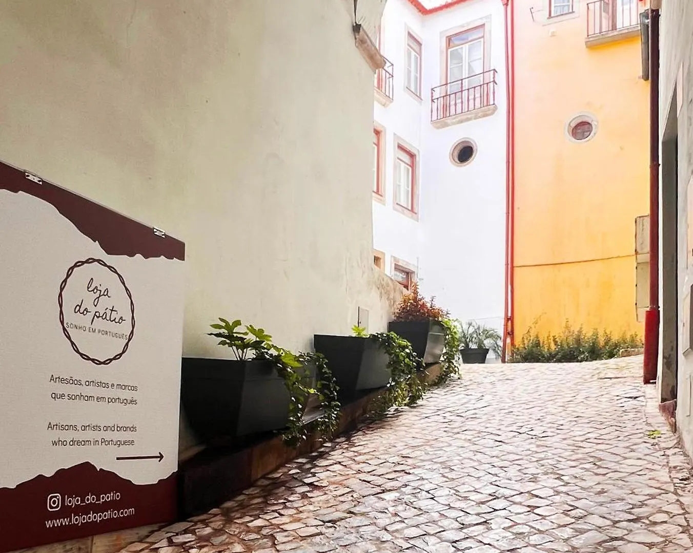 Apartamento Casa da Encomenda @ Casas do Pátio  Coímbra Portugal